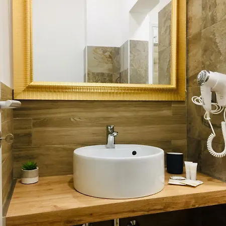 Regina Elena Alojamento de Acomodação e Pequeno-almoço